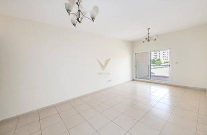 Apartment - 1 Bedroom - 2 Bathrooms for sale in Shams - Queue Point - Liwan - Dubai