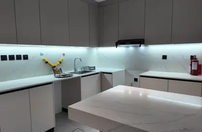 Apartment - 1 Bedroom - 2 Bathrooms for rent in Arista One - Jumeirah Garden City - Al Satwa - Dubai