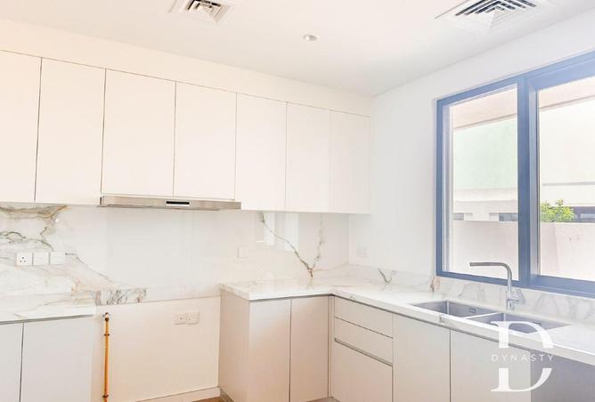 110979651 - Property Image 3