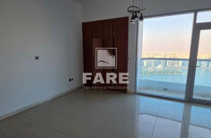 Apartment - 3 Bedrooms - 4 Bathrooms for rent in Al Dana Tower - Al Majaz 3 - Al Majaz - Sharjah