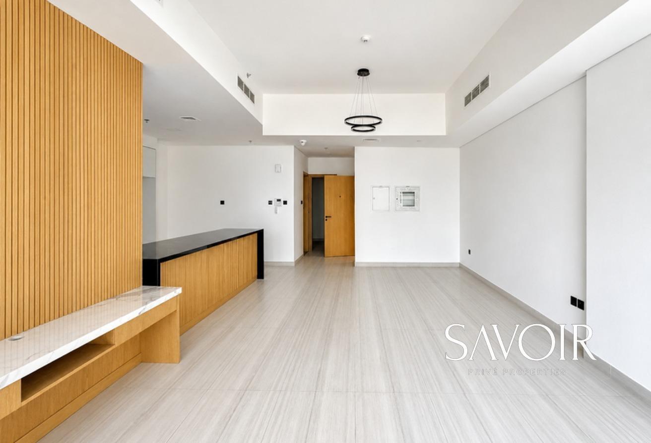 Prime Location | Luxurious Living | Unfurnished photo 5