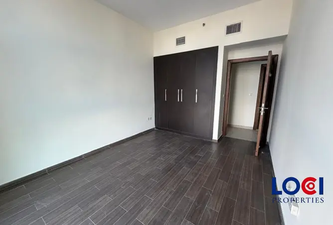 148621100 - Property Image 3