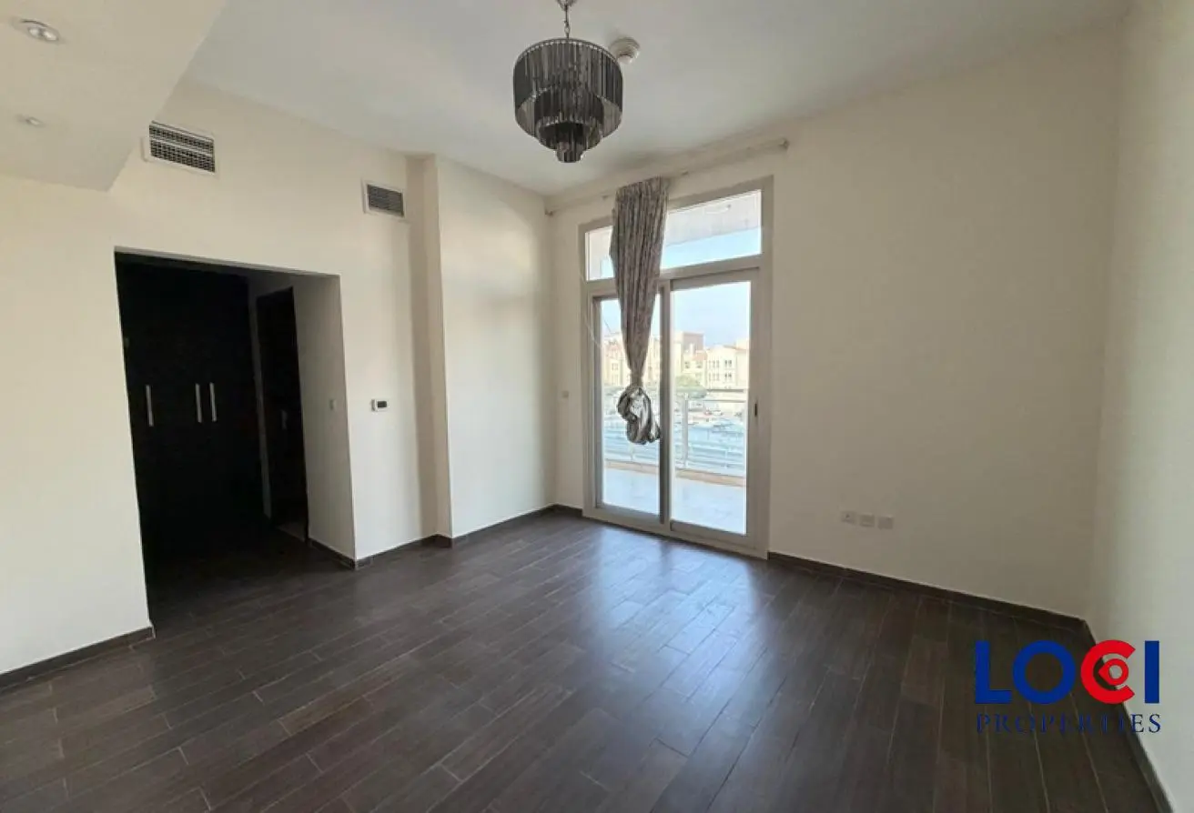 148621100 - Property Main Image