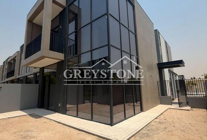 127032319 - Property Main Image