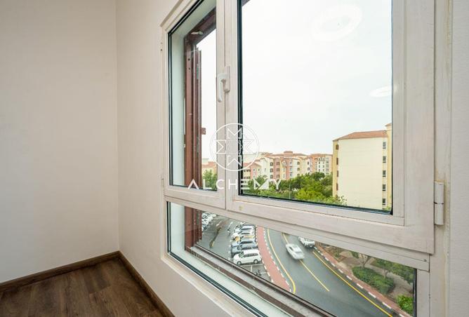 124267155 - Property Image 3