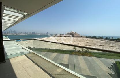 Apartment - 2 Bedrooms - 4 Bathrooms for sale in The 8 - The Crescent - Palm Jumeirah - Dubai