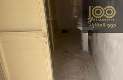 Warehouse - Studio - 2 for rent in Umm Al Thuoob - Umm Al Quwain