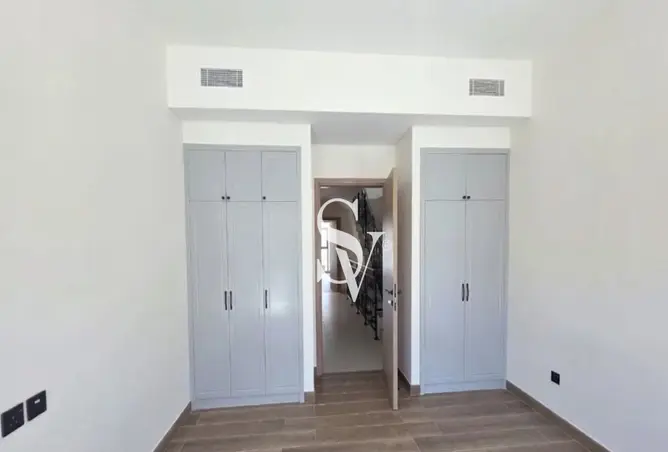 166077457 - Property Image 2