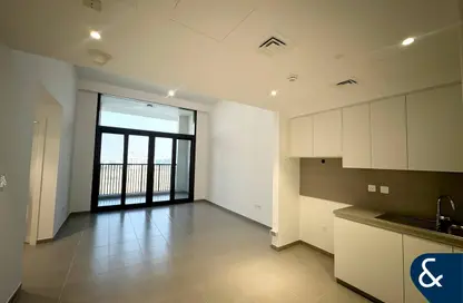 شقة - غرفة نوم - 1 حمام للايجار في وردة أبارتمنتس 2 - شقق وردة - تاون سكوير - دبي