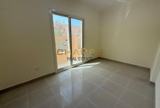 73879285 - Property Image 2