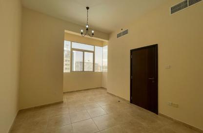Apartment - 1 - 2 for rent in Al Thuraya Building - Dubai Silicon Oasis - Dubai Apartment - 1 - 2 for rent in Al Thuraya Building - Dubai Silicon Oasis - Dubai