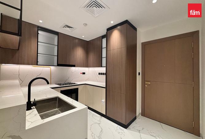 141913748 - Property Image 3