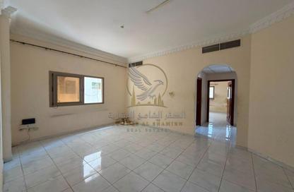 Apartment - 2 Bedrooms - 2 Bathrooms for rent in Al Mahatta Building - Al Mahatta - Al Qasimia - Sharjah
