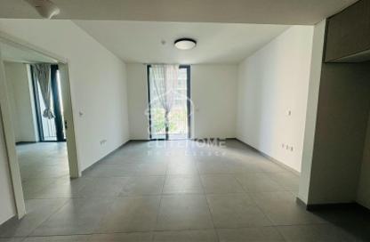 Apartment - 1 - 2 for rent in The Boulevard 1 - Aljada - Sharjah
