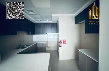 Apartment - 2 Bedrooms - 3 Bathrooms for sale in Gulfa Towers - Al Rashidiya 1 - Al Rashidiya - Ajman