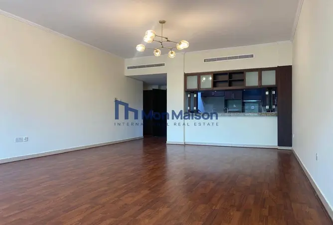 106843834 - Property Image 2