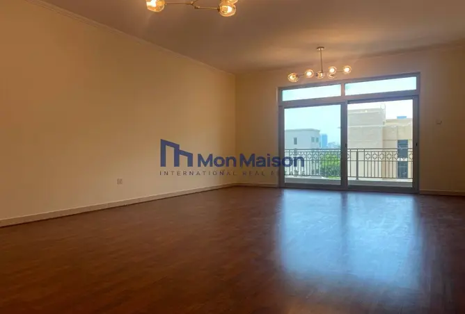 106843834 - Property Image 3