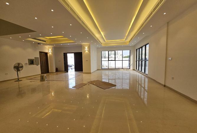 142369251 - Property Image 3