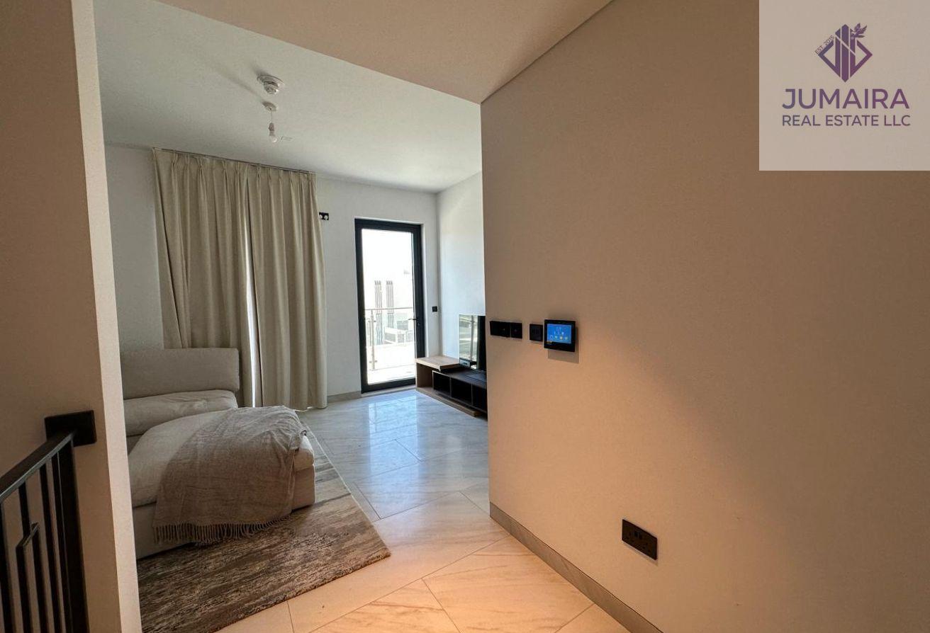 BrandNew 5BR villa | Casino Sea View | Island
