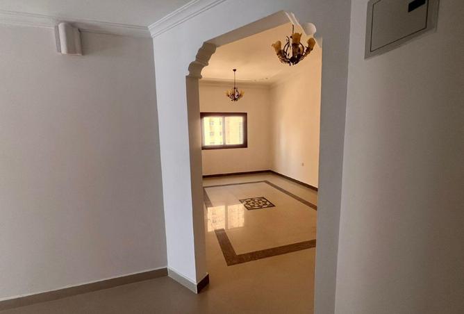 16216000 - صورة العقار 2