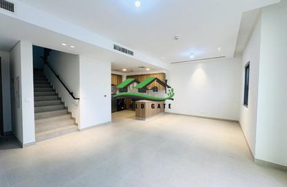 Townhouse - 2 - 3 for rent in Cordoba - Bloom Living - Zayed City (Khalifa City C) - Khalifa City - Abu Dhabi