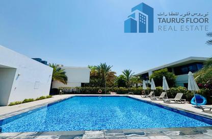 Villa - 4 Bedrooms - 6 Bathrooms for rent in Dhiyafa Building - Al Badaa - Dubai
