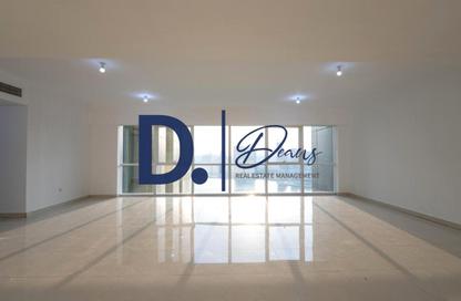 Apartment - 3 Bedrooms - 4 Bathrooms for sale in Al Durrah Tower - Marina Square - Al Reem Island - Abu Dhabi