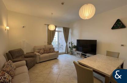 Apartment - 2 Bedrooms - 3 Bathrooms for rent in Dickens Circus 2 - Dickens Circus - Motor City - Dubai