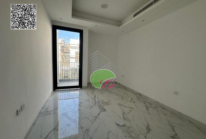 58949687 - Property Image 3