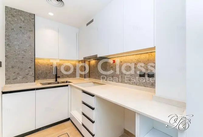156012768 - Property Image 2