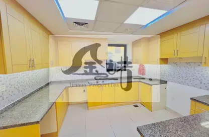 شقة - 3 غرف نوم - 3 حمامات للايجار في سوق الورسان - المدينة العالمية - دبي