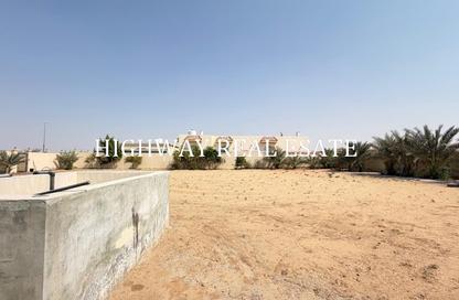 Villa - 3 - 3 for rent in Al Suyoh - Sharjah