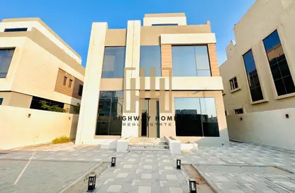 Villa - 4 Bedrooms - 6 Bathrooms for rent in Hoshi 1 - Hoshi - Al Badie - Sharjah
