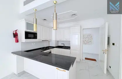 Apartment - 1 Bedroom - 2 Bathrooms for rent in Vincitore Boulevard - Arjan - Dubai