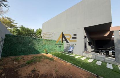 Townhouse - 3 - 5 for rent in Robinia - Masaar - Tilal City - Sharjah