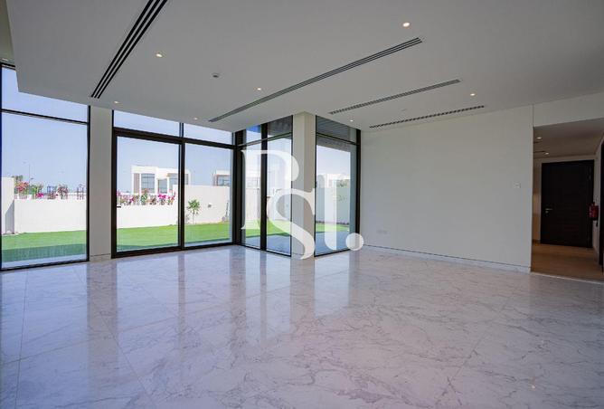 67453363 - صورة العقار 3