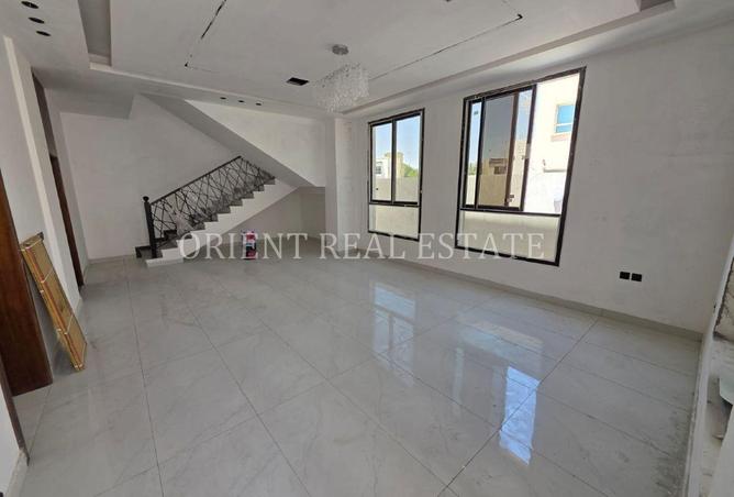 87455397 - Property Image 3