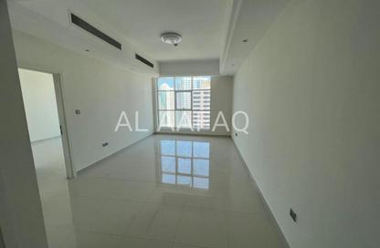 Apartment - 1 Bedroom - 2 Bathrooms for rent in Al Khan Corniche - Al Khan - Sharjah Apartment - 1 Bedroom - 2 Bathrooms for rent in Al Khan Corniche - Al Khan - Sharjah