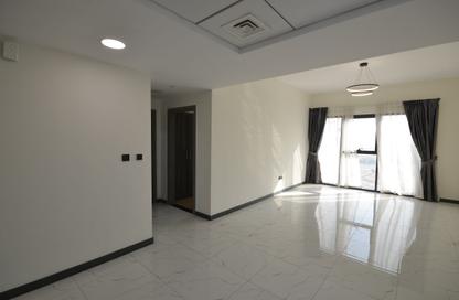 Apartment - 2 - 3 for rent in Rukan Tower B - Rukan Tower - Rukan - Dubai Apartment - 2 - 3 for rent in Rukan Tower B - Rukan Tower - Rukan - Dubai