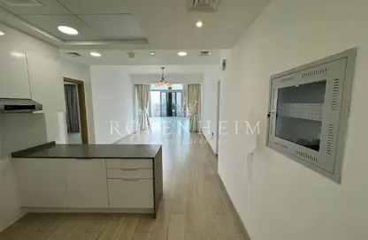 شقة - 3 غرف نوم - 3 حمامات للبيع في بلوم تاورز ايه - ابراج بلووم - الضاحية 10 - قرية جميرا الدائرية - دبي