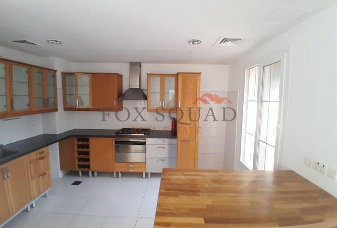 145070570 - Property Image 3