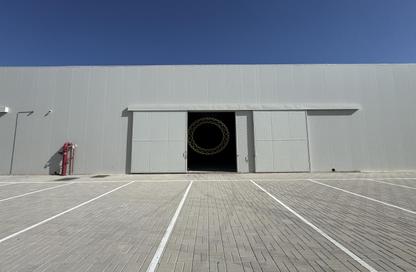 Warehouse - Studio - 1 Bathroom for rent in Al Sad - Al Ain