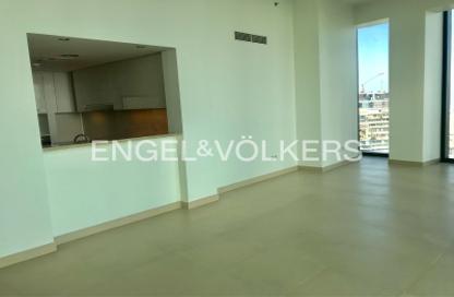 Apartment - 3 Bedrooms - 3 Bathrooms for sale in Burj Vista Tower 1 - Burj Vista - Downtown Dubai - Dubai