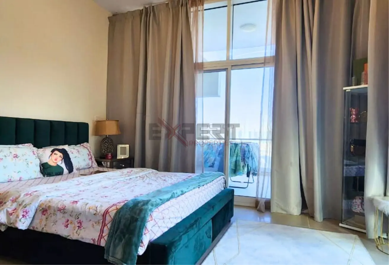103706429 - Property Main Image