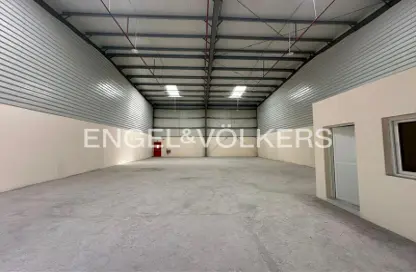 Warehouse - Studio - 1 Bathroom for rent in Al Quoz Industrial Area 4 - Al Quoz Industrial Area - Al Quoz - Dubai