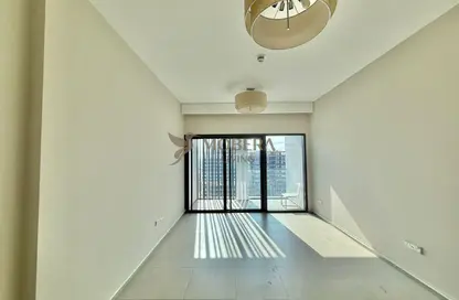Apartment - Studio - 1 Bathroom for rent in SOL Avenue - Business Bay - Dubai