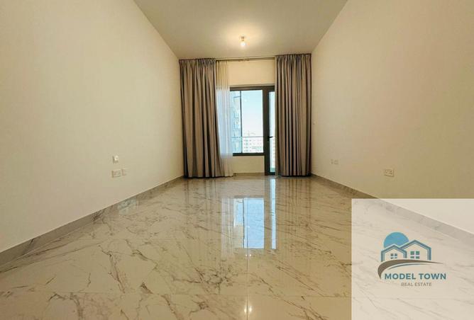 135605751 - Property Image 2