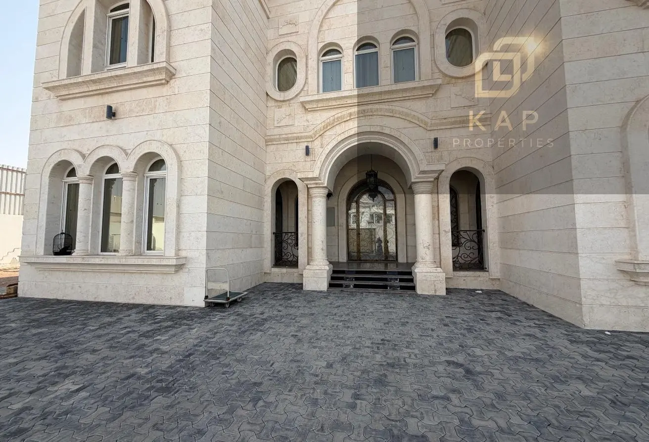 121558100 - Property Main Image