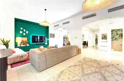 فيلا - 3 غرف نوم - 4 حمامات للبيع في ديما 3 - ديما - البحيرات - دبي