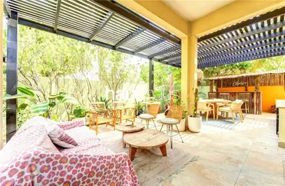 Villa - 3 Bedrooms - 4 Bathrooms for sale in Deema 3 - Deema - The Lakes - Dubai